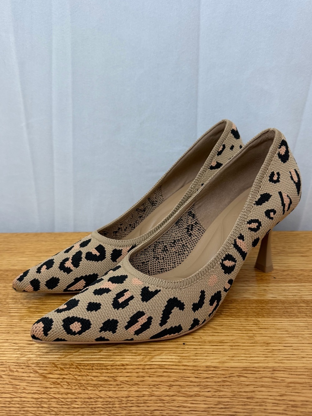 Cosy Island EternalPace Minimalist Animal Print Stiletto Heels Womens Size 8.5